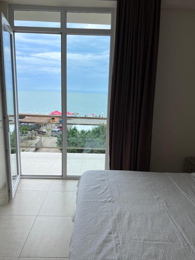 Sunshine Hotel Kvariati Bagian luar foto