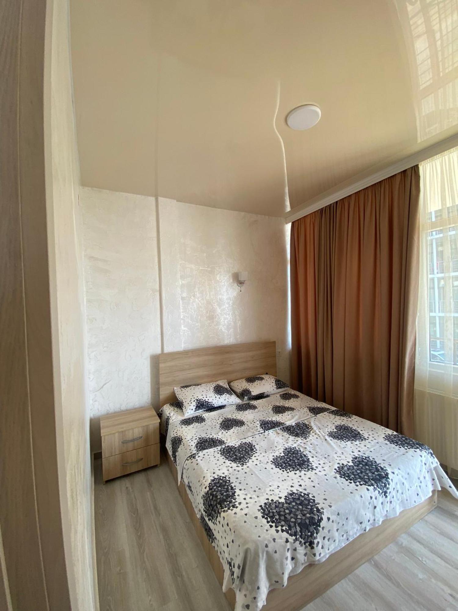 Sunshine Hotel Kvariati Bagian luar foto