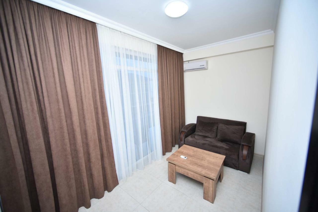 Sunshine Hotel Kvariati Bagian luar foto